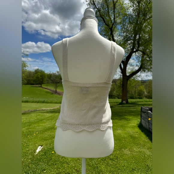 2-piece - Picture 4 of 10